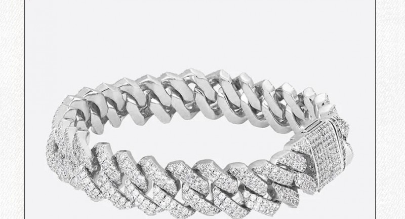 vòng tay kim cương